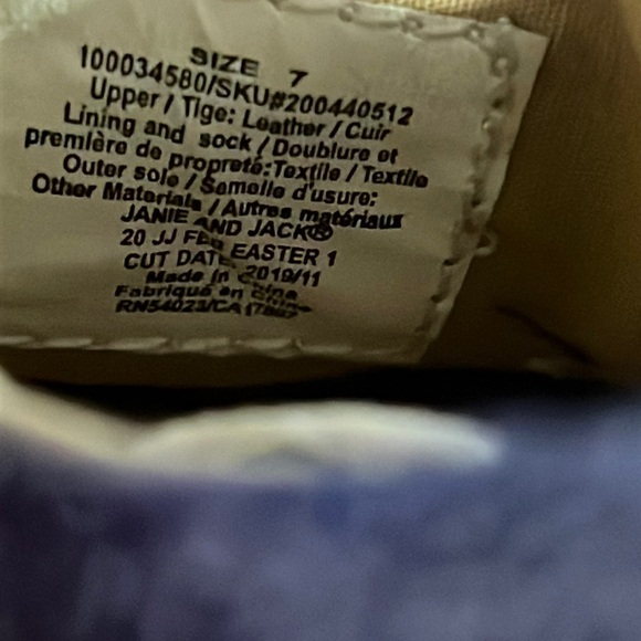 Janie and Jack 7 blue shoes. - Picture 7 of 7